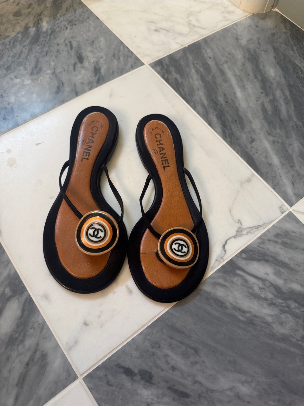 CHANEL Black and Brown Logo Round-Toe Thong Sandals
